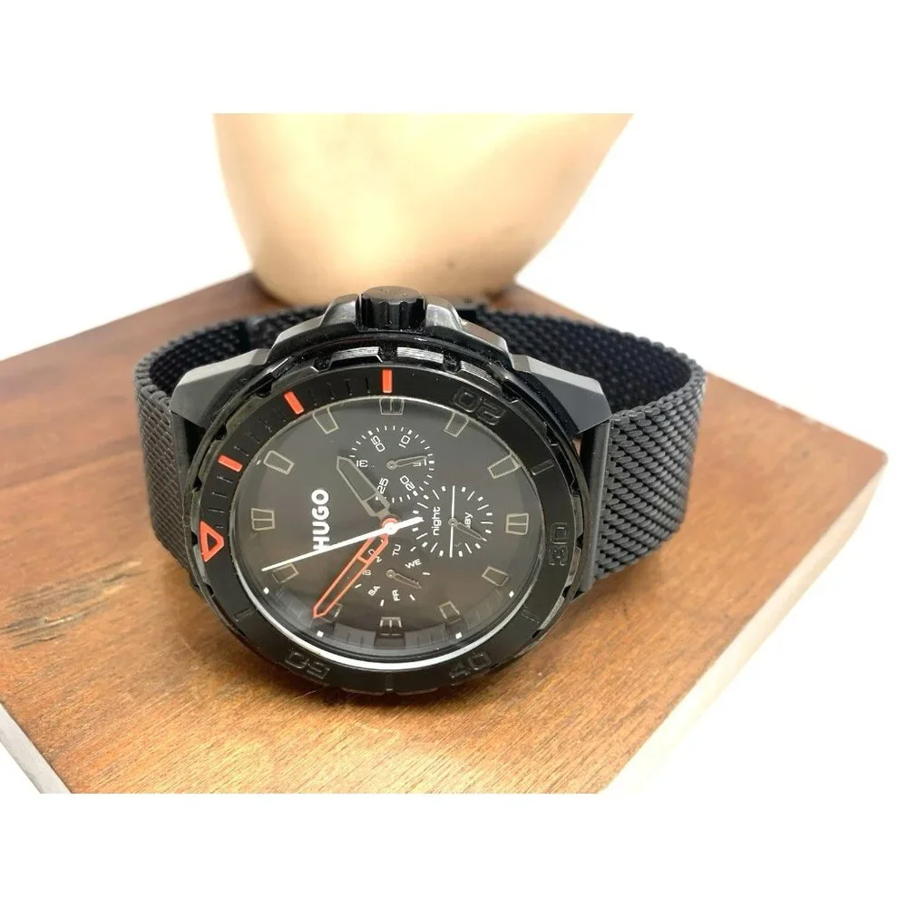 Hugo Boss Men's Watch 1530289 Quartz Black Dial Mesh Stainless Steel 44mm